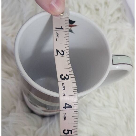 NANTUCKET TALL CHRISTMAS/SNOWMAN COFFEE MUG HOLDS 20 OZ TO THE RIM 6" TALL - Picture 6 of 8